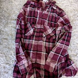 (25% off 3+ items) Comfy plaid Button up with hood